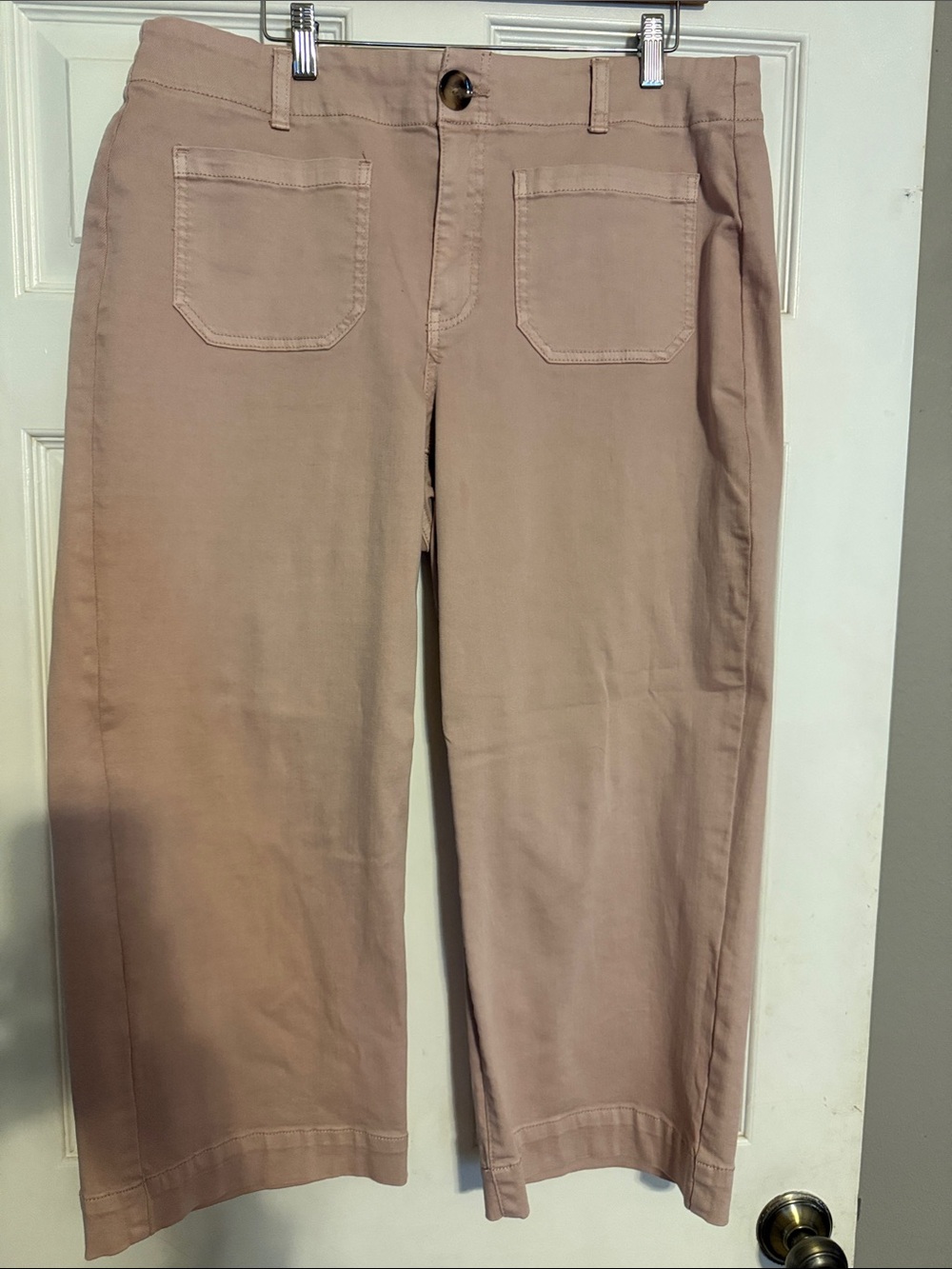 Women's Cropped Ankle Jeans in Mauve